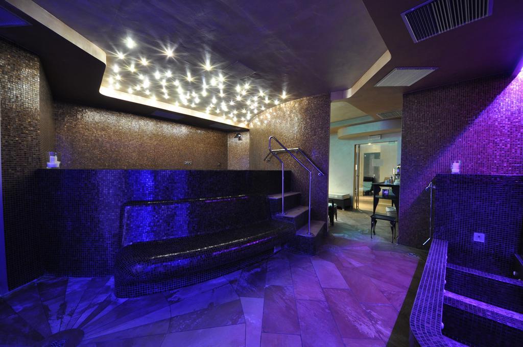 Hotel Dei Fiori Restaurant - Meeting & Spa Alassio Exterior foto